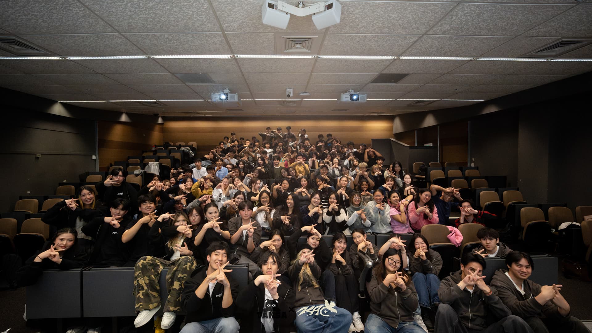 TANSA X KAC: World Tour photo 3