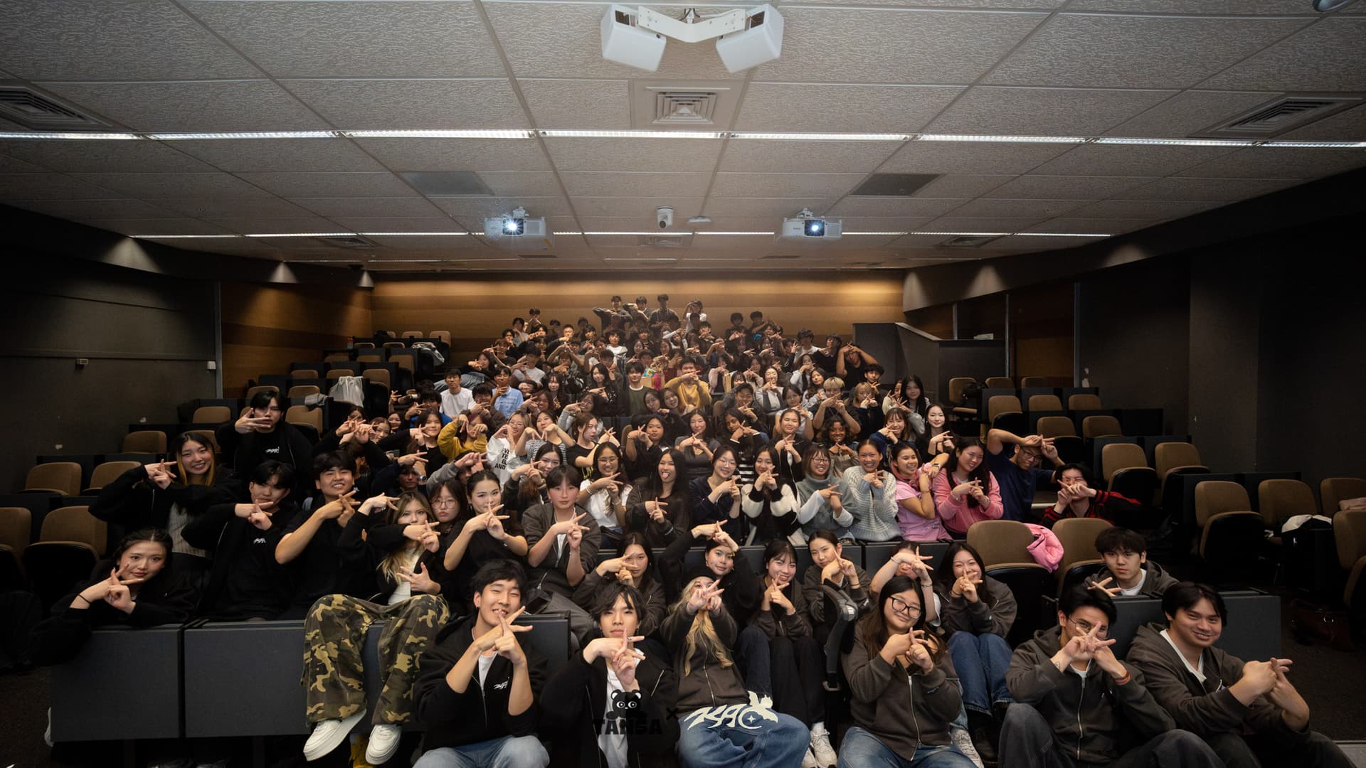 TANSA X KAC: World Tour photo 4